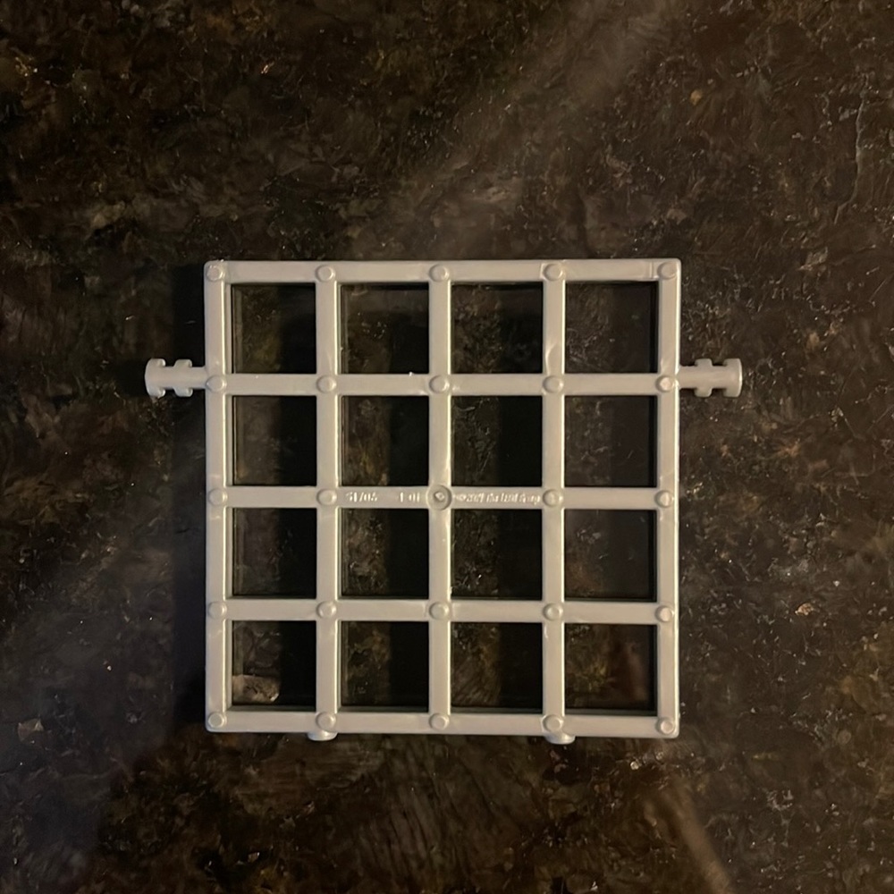 LEGO Duplo Castle Pirate Pearl Light
Gray Grate Trap Door 4785 7880 7881
4864